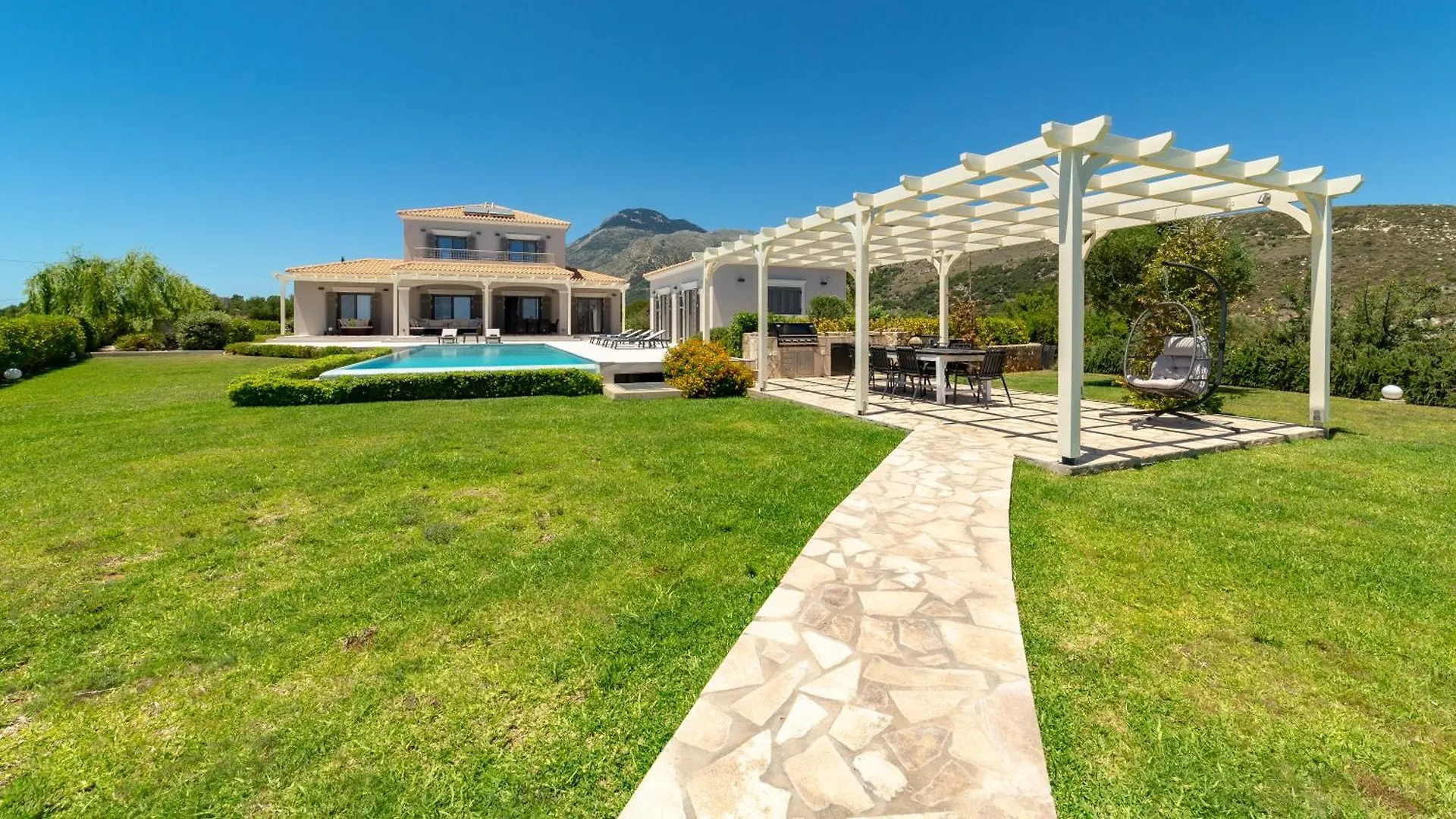 Villa Robola Mavrata